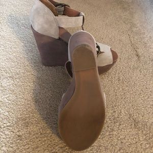 Lucky Brand Platform Wedge Sandals